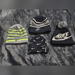 Nike Black and Gray Beanie Hat Set